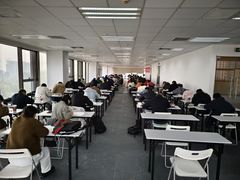 -凤凰汇购物中心