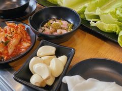 -肉甲韩国木炭烤肉(新壹街1店)
