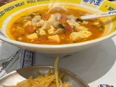 -粉小主·贵州酸汤牛肉粉(南京仙林金鹰店)