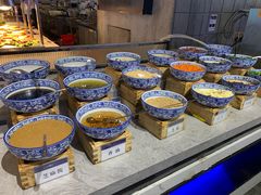 自助调料区-海柜涮烤一体自助餐厅(金鹰店)