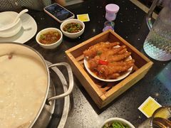 -煲王粤菜餐厅(中侨中心店)