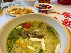 -云南荟·湖畔领宴(领事馆店)