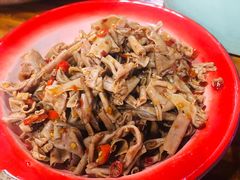 -老三样·美食研究中心(世贸路店)