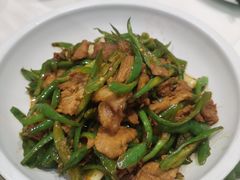 -丹江口渔村·湘味厨房(桃园店)
