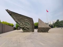 -侵华日军南京大屠杀遇难同胞纪念馆-停车场