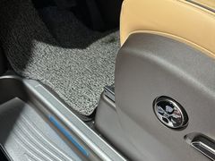 -车里行间汽车会员俱乐部·KSG隐形车衣星光店