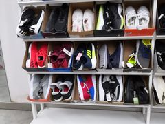 -BIGOFFS 超级折扣(仁恒伊势丹店)