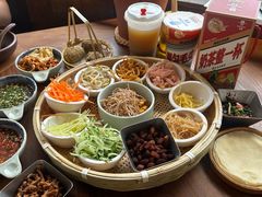 -包整·丝娃娃(一览甲秀楼风景店)