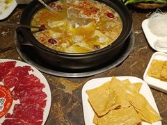 -宽田火锅(几江荣华店)