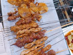 -郑贵初烧烤·烤凤爪的发明者(王家湾店)