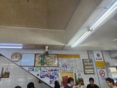 -直落玻璃（瓦煲）肉骨茶