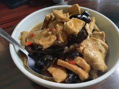 -八百里新派湘菜馆