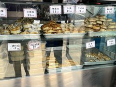 面包甜点陈列柜-张家清真糕点(奉天街店)