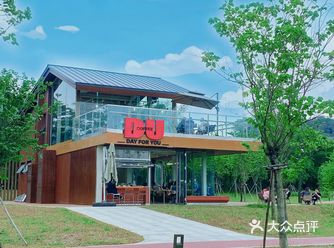 东莞新店｜把咖啡店搬进公园