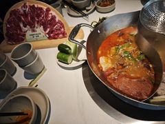 -左庭右院鲜牛肉火锅(金山万达店)