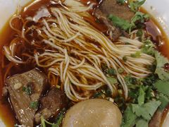 -碗里捞川渝特色面(沙河玖耀里店)