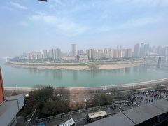-闲隅江景艺术酒店(解放碑洪崖洞总店)