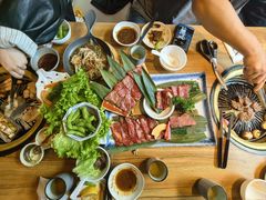 -炼火烤肉店