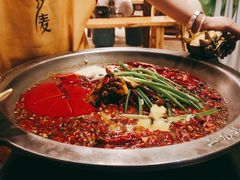 -黄潇洒老火锅(九眼桥宏济巷店)