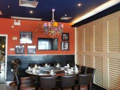 -大头虾越式风味餐厅(光明广场店)