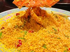 鹅颈桥炒辣蟹-誉八仙粤菜(万象天地店)