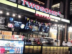 -CGV影城(滨江天街IMAX店)