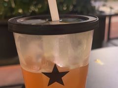 -星巴克臻选(上海合生汇1F店)