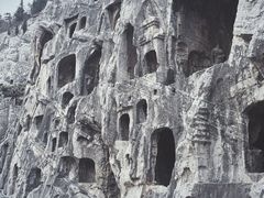 -龙门石窟