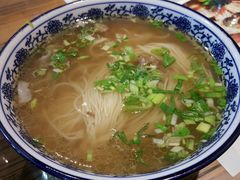 -陇上全荟兰州传统牛肉面(延吉路店)