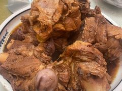 酱骨棒-东北哈尔滨酱骨头馆房掌柜铁锅炖