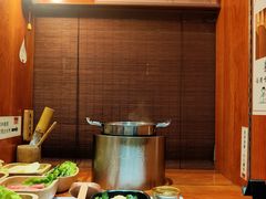-独食火锅·半米屋台(直营总店)