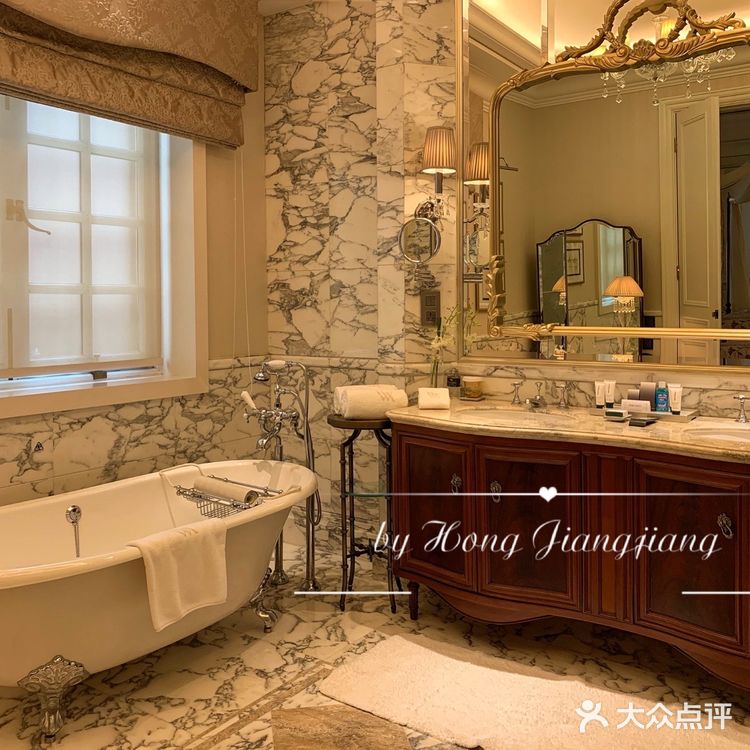 华尔道夫｜2.外滩总会套房