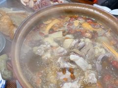 -威邵鸡煲(西华路总店)
