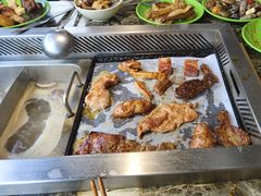 -新艺自助美食城(中山路店)