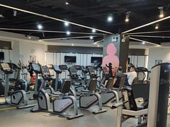 -银吉姆健身(平江万达馆)