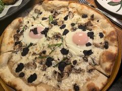 -JINNS锦时 steak&pizza(浸信会礼拜堂旧址店)