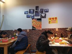 大堂-为民烧烤吧.自贡爆炒菜(收录20年好店)