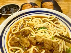 -醉牛腩·面小馆