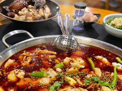 -小饕荟雅安贡椒鱼鲜馆(广福桥店)