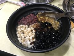 仙草黑糖刨冰-张妈台式锅烧(深大店)