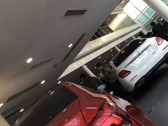 -上海德星奔驰(江杨南路店)