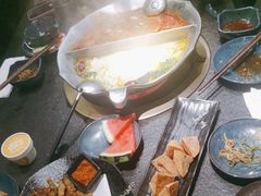 -湊湊火锅·茶憩(打浦桥日月光店)