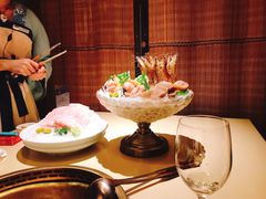 -余欢领鲜火锅(新街口店)