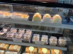 -红宝石·鲜奶小方·海派西点房(浦三店)