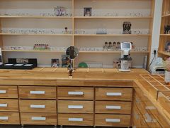 -豪门视光·星趣控·蔡司依视路眼镜代理商(中央大街店)