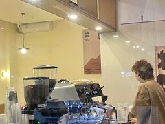 -Reset Coffee 与海咖啡