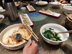 -洞庭土菜小炒馆(易发广场店)