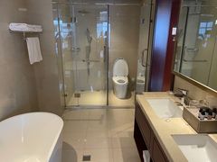 -兴芮温泉度假区