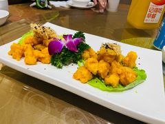 蛋黄虾丸子-三猫黑鱼花(南大店)