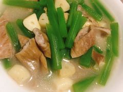-莉莉家的音乐花园餐吧(航空路店)